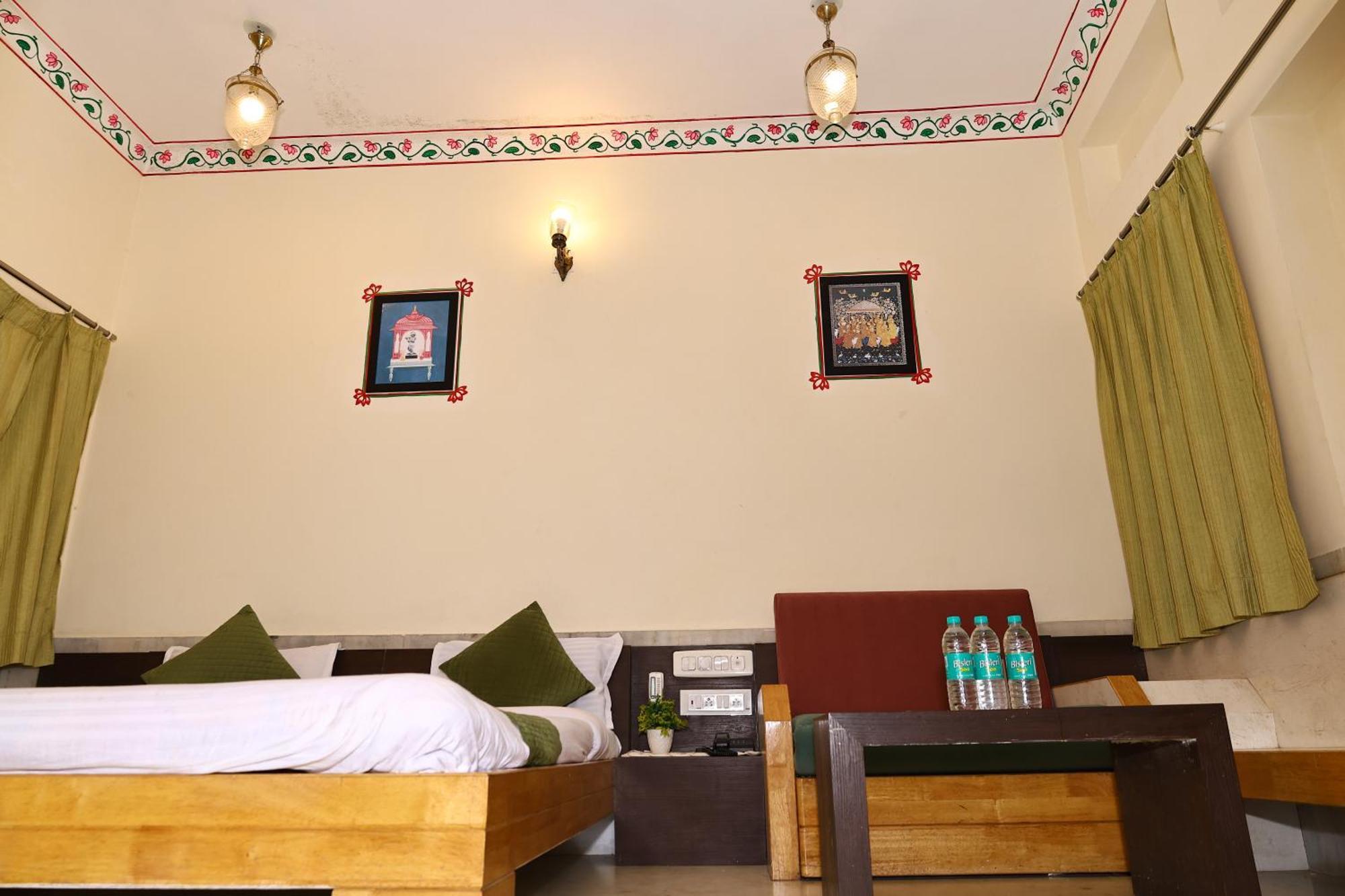 Hotel Suncity By Sharnam Nāthdwāra Exterior foto